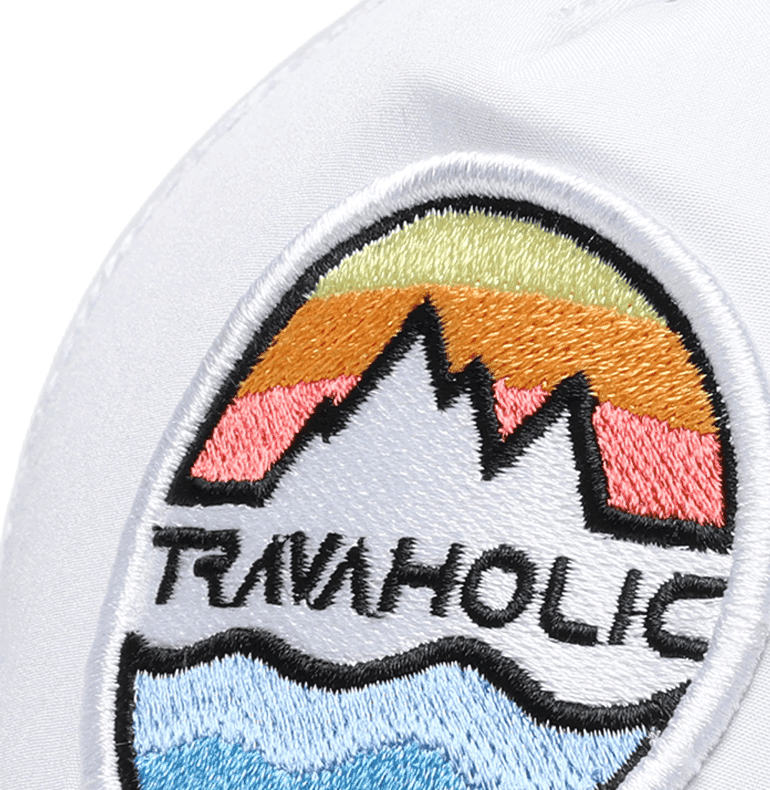 Travaholic Snow